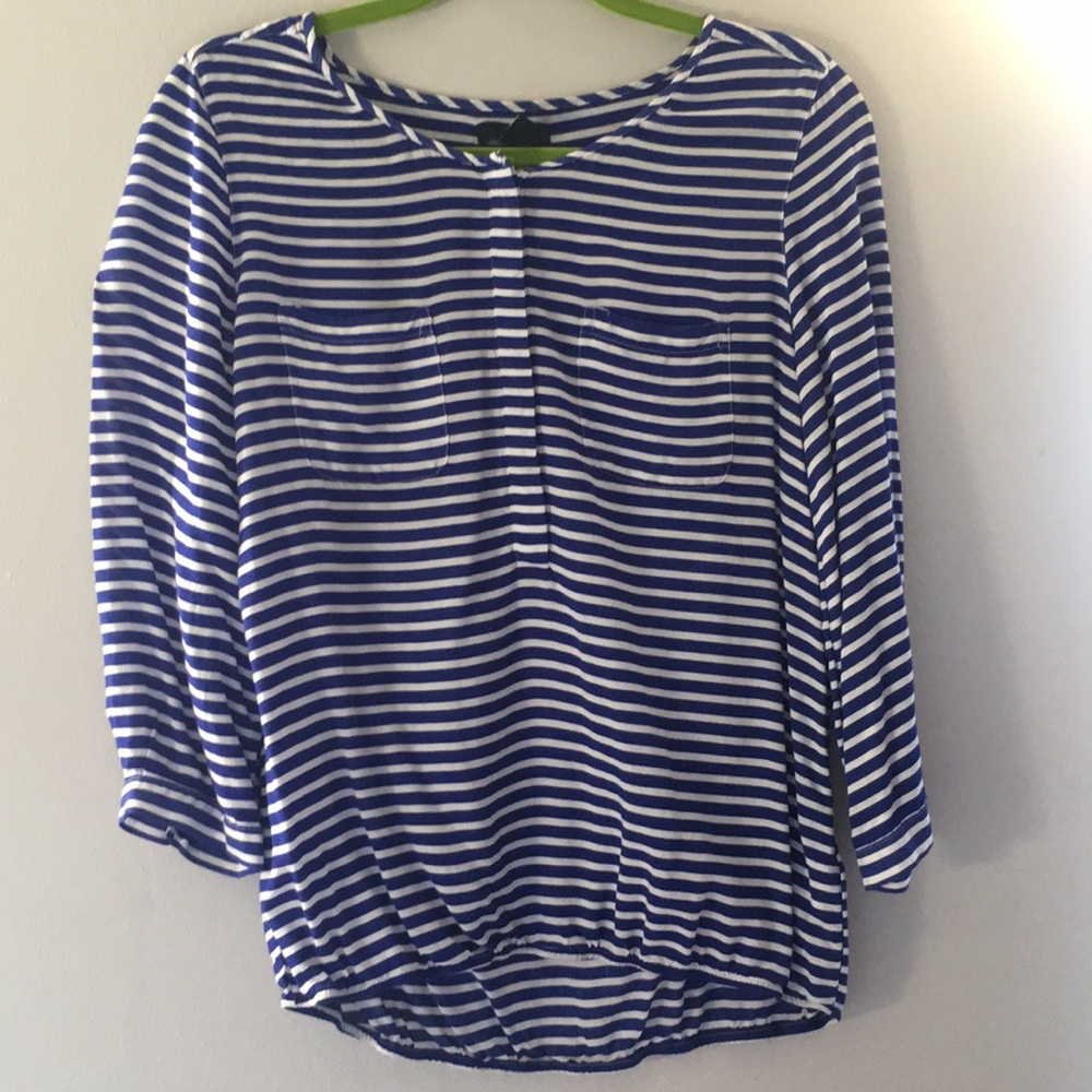 Great striped blouse!
